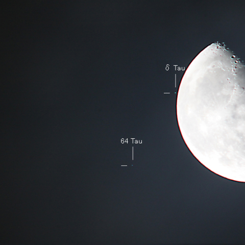 ヒアデス星団中の月