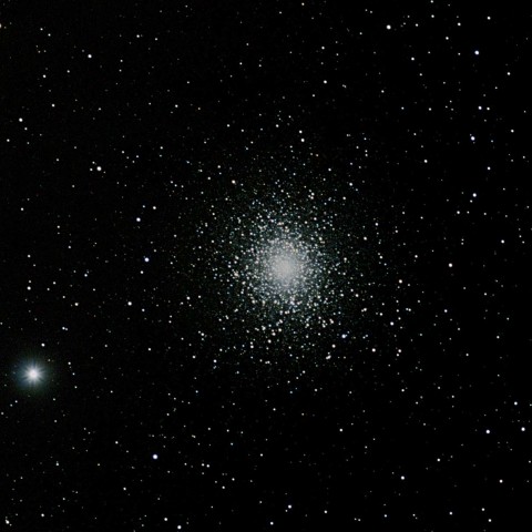 M5 へび座の球状星団