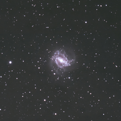 M83 南の回転花火銀河