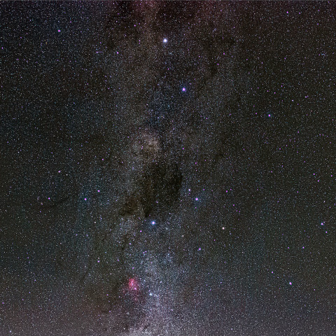 南十字星周辺の天の川