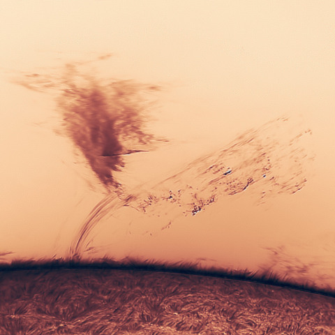 2025-8-18　プロミネンス