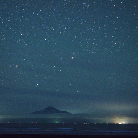 秀峰利尻富士山と共に