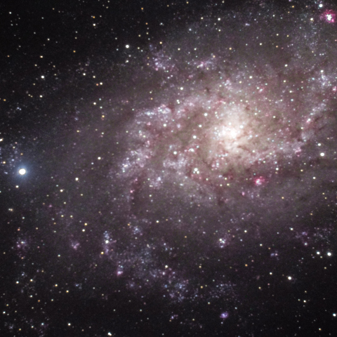 さんかく座銀河　M33