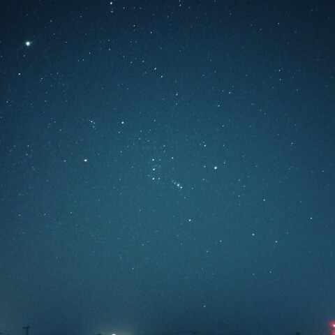 横たわるオリオン