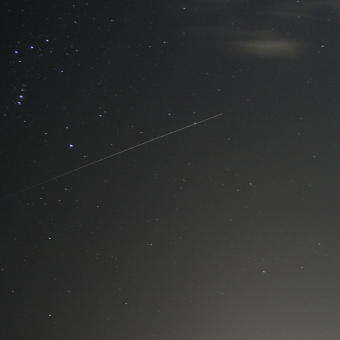 オリオン座　M42とISS