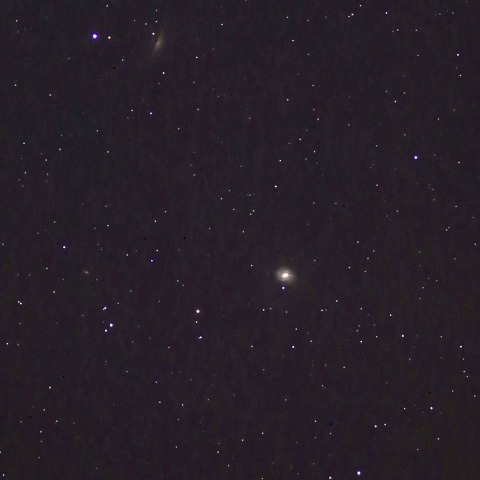 M77銀河(NGC1068)とNGC1055