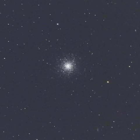 M13 球状星団