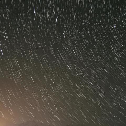 白馬岳・小蓮華岳上をめぐる北斗七星