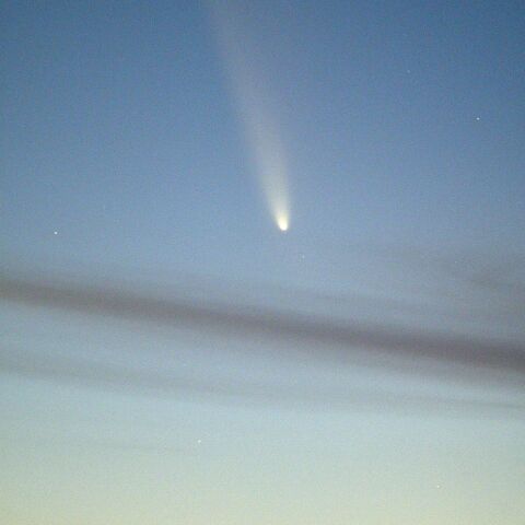 京都の街中から紫金山・アトラス彗星
