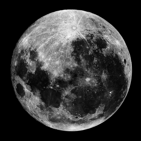 ４月１５日の満月