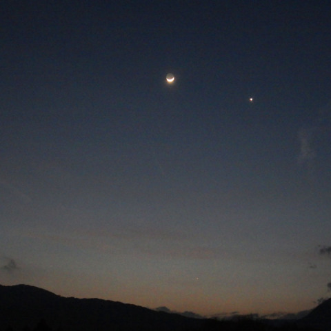 3/2宵 月と金星