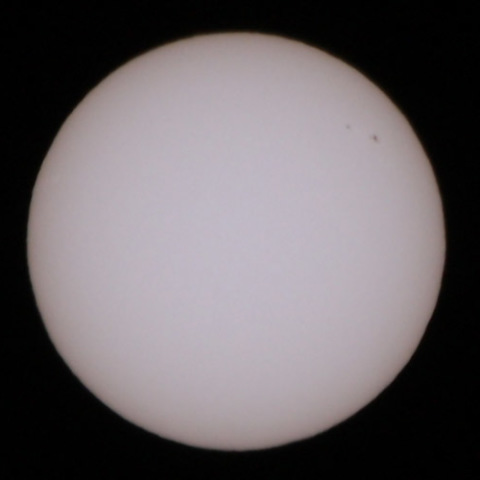 望遠による12/19太陽面