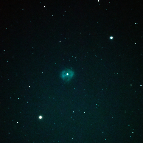 クリスタルボール星雲