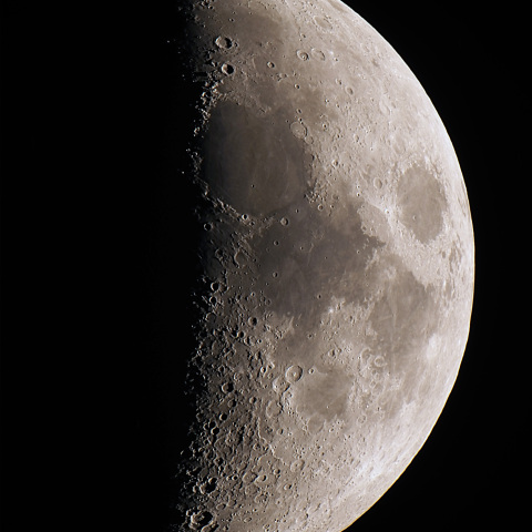 月齢7.2（2025/08/30）