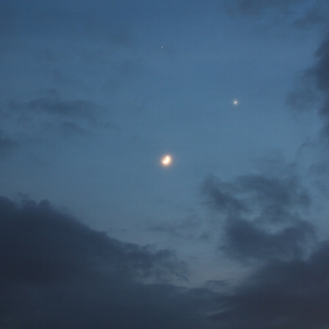 月と金星、木星