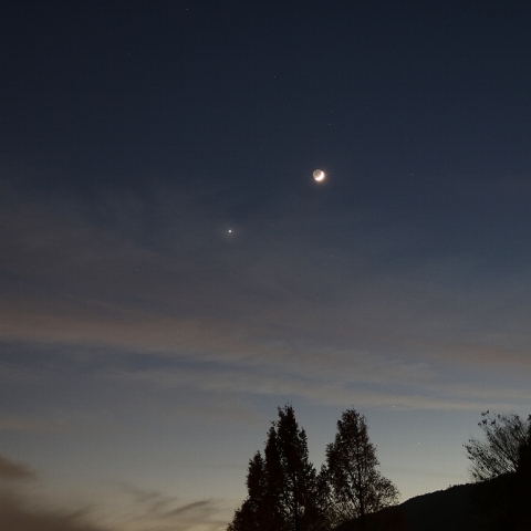 月と金星