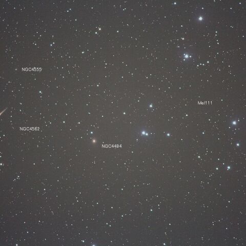 かみのけ座とNGC45465