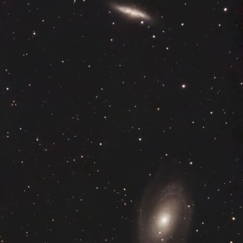 M81とM82