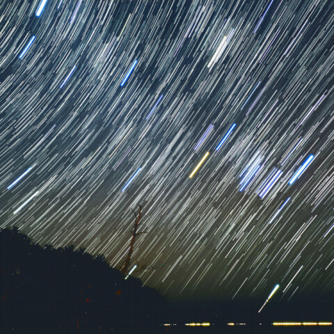 冬の訪れ　昇る冬の大三角