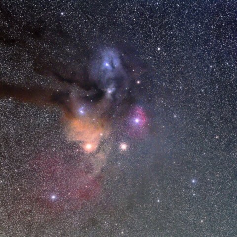 アンタレス付近の散光星雲