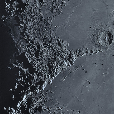 アペニン山脈付近 