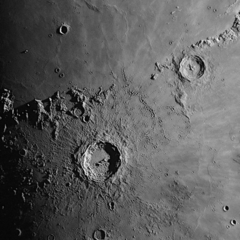 コペルニクスクレーター付近