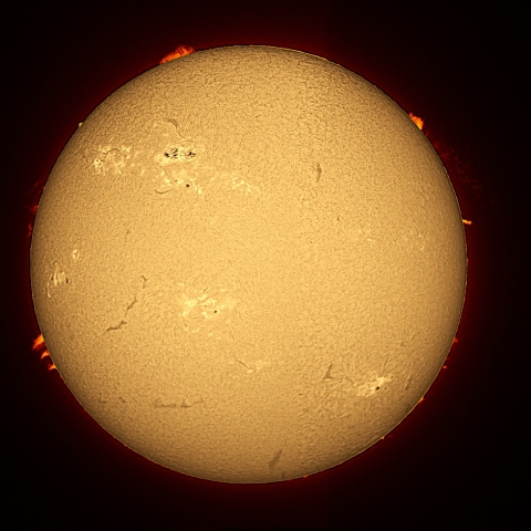 ５月18日の太陽（Hα光）