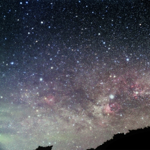 薄雲に昇る白鳥～ケフェウス座