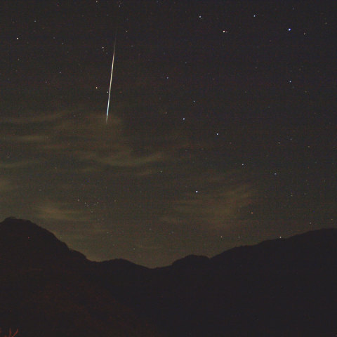 二日目に飛び込んだふたご座流星
