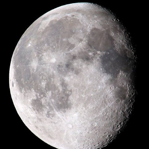 寝待月（月齢18.3）