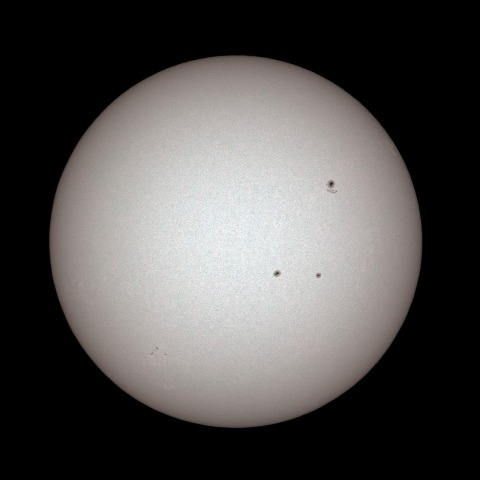 夏の終わりの太陽面