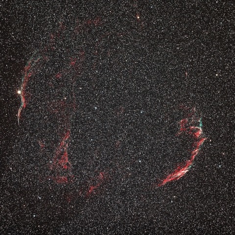 はくちょう座の網状星雲