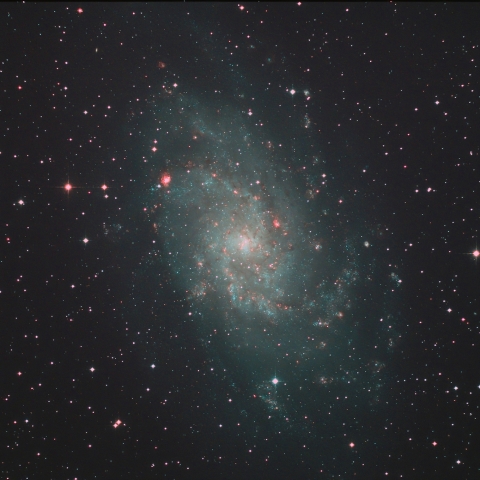 M33 Topaz DeNoise AI を使用して L+RGB合成