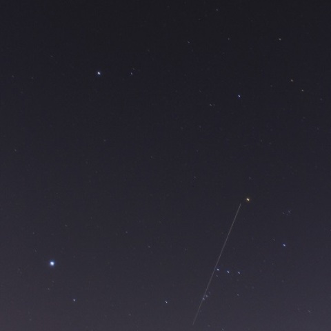 オリオンを貫くISS