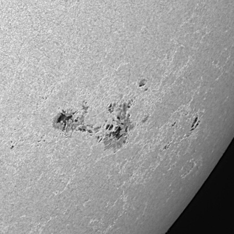 太陽黒点(活動領域13697) 2024/06/08