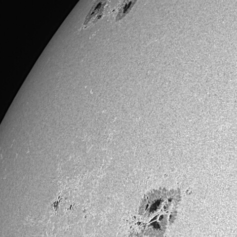 太陽黒点(活動領域14062&14064) 2025/04/17