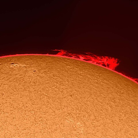 太陽プロミネンスと黒点 2021/10/2