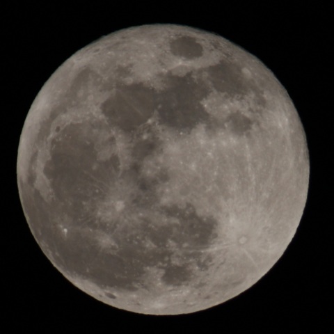 スーパームーン