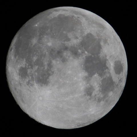 月齢１３．４の月