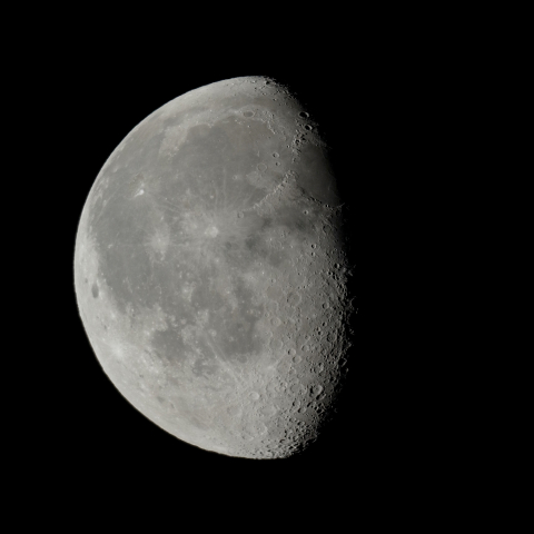今朝の月（月齢20.5）
