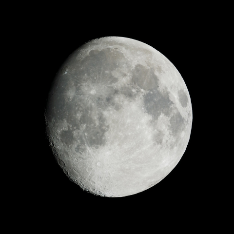 今夜の月（月齢12.7）