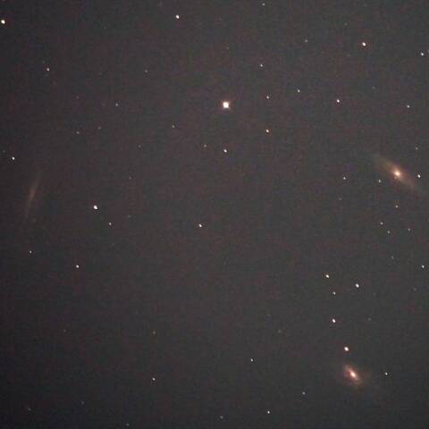 しし座の３銀河