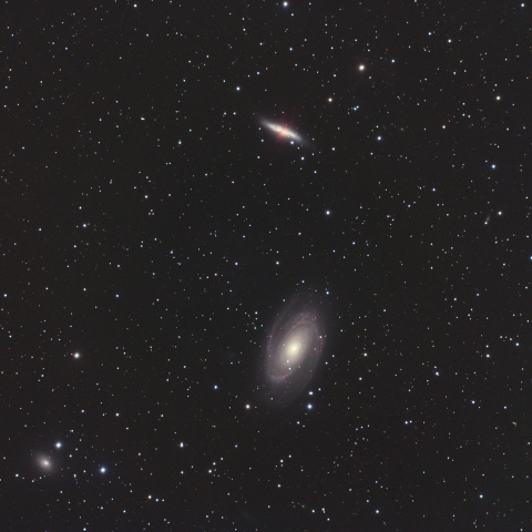 総露光12時間のM81 M82