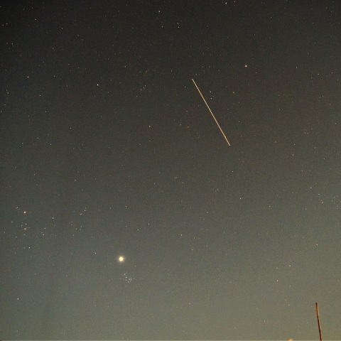 国際宇宙ステーションと金星とプレアデス