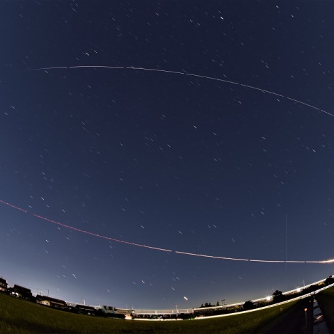 国際宇宙ステーション＋飛行機と新幹線