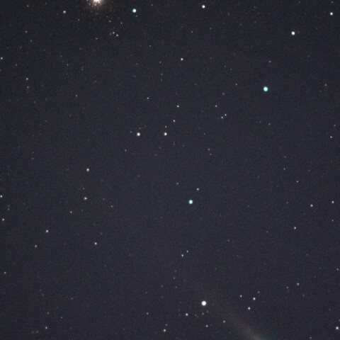 レナード彗星(C/2021A1)と球状星団M3
