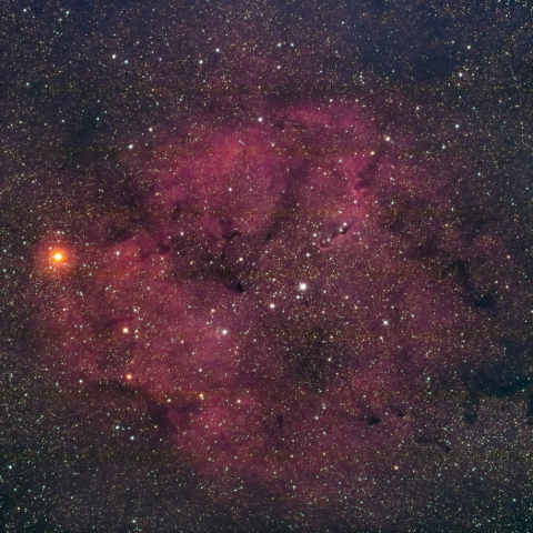 ガーネットスターとIC1396