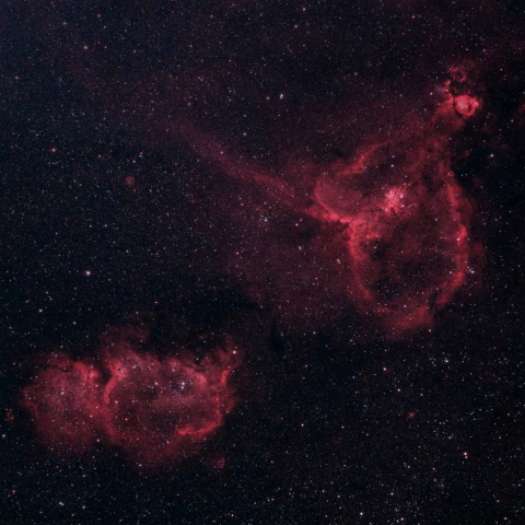 ハート星雲と胎児星雲