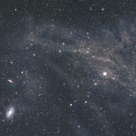 M81 M82 付近の淡い星雲