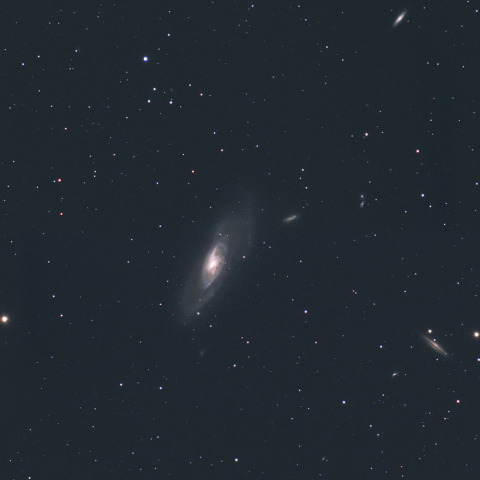 M106